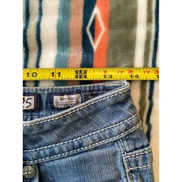 Miss Me Y2K Mid-Rise Cuffed Skinny Jeans Size 25 - Picture 10 of 11